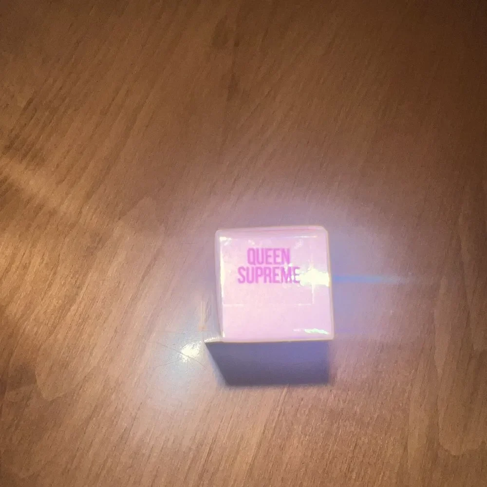 Jeffree Star Cosmetic Supreme Gloss QUEEN SUPREME Neon‎ Pink Lipgloss NEW